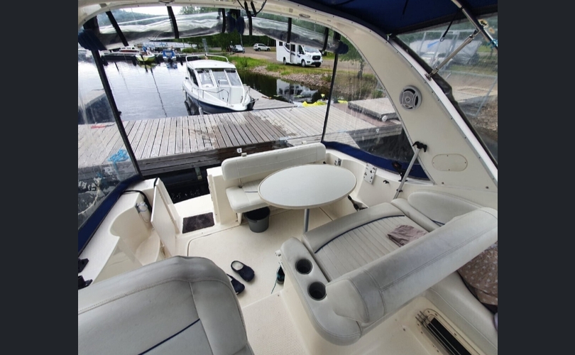 Bayliner 285 SB-kuva-9